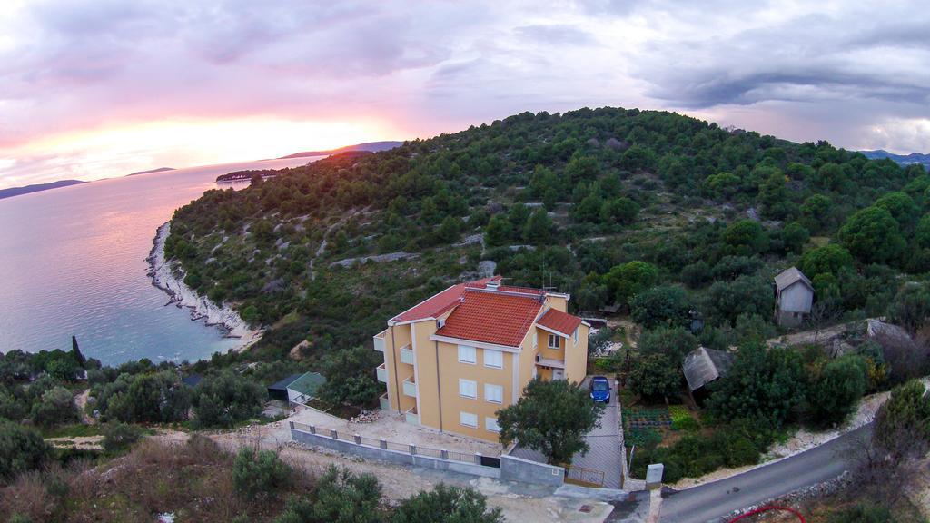 Vila Tatinja Trogir Exterior photo